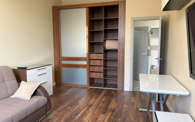 Апартаменты на улице Варшавская 6/2