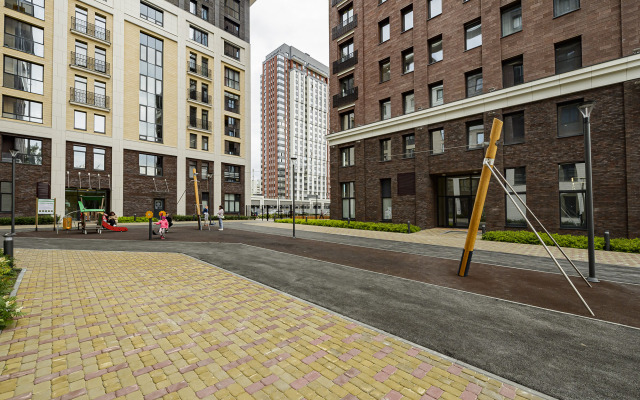 Квартира двухкомнатная Азина 25