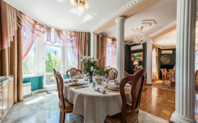 Вилла пентхаус с бассейном