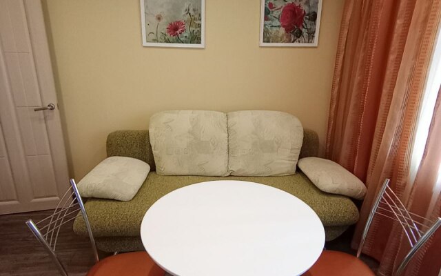 Yevrodvushka Na Yermakova Flat