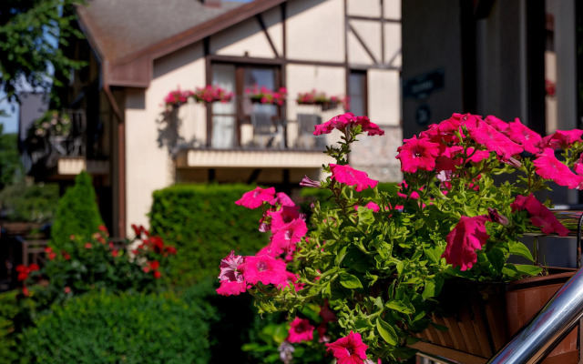 Villa Lana Mini-hotel