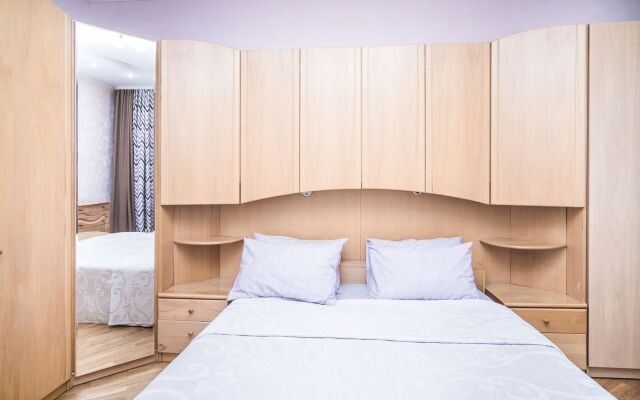 3-bedroom on Karl Marx 25 Center Apartments