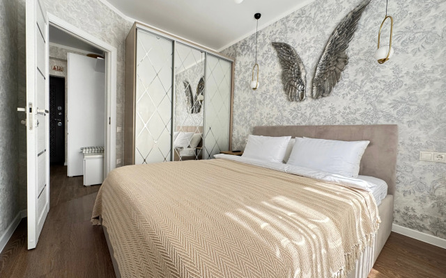 Апартаменты новые с балконом у моря