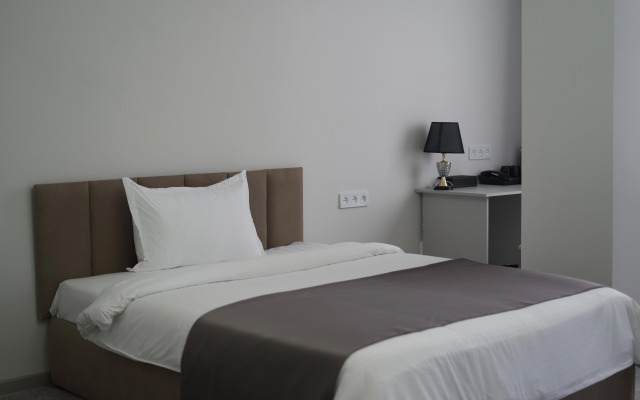Hotel Tadzh Makhal