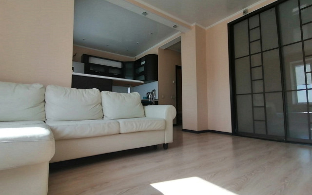 Vozle Aeroporta Flat 1