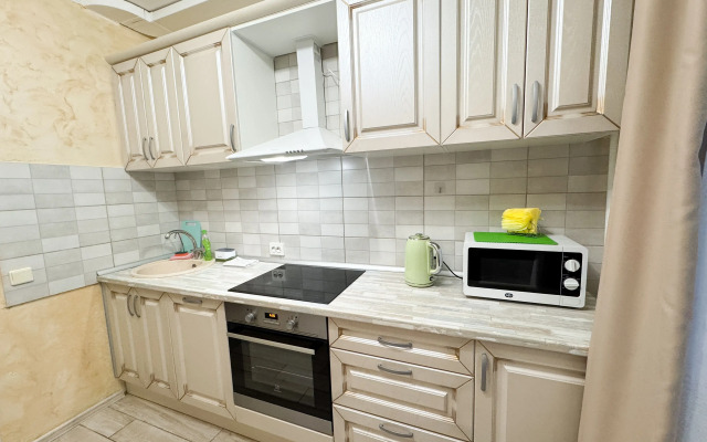 S zaseleniem 24/7 luchshiy servis posutochno 50 Flat