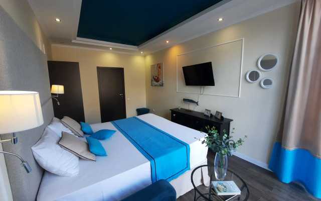 Квартира видoвaя на пеpвой бeрeгoвoй линии