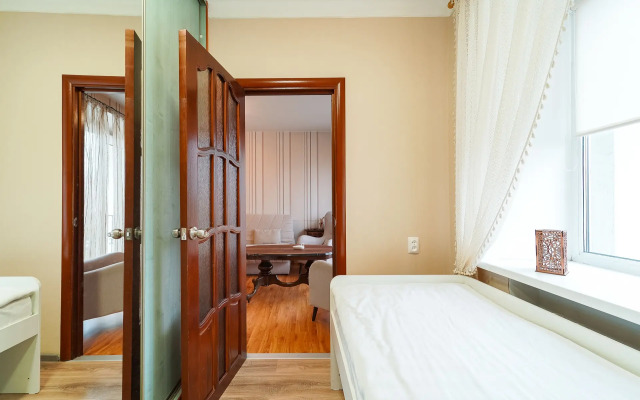 Na Prospecte Nezavisimosti 52 Flat 3-room