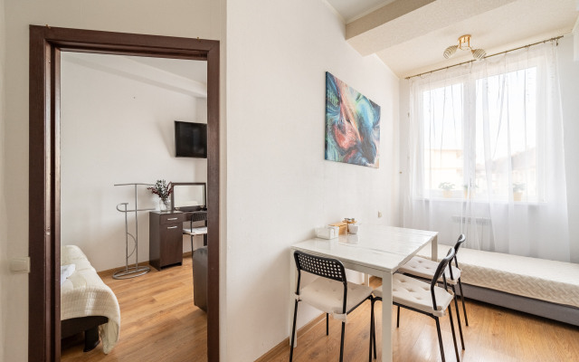 Na ulice Naberezhnoy 4 Flat