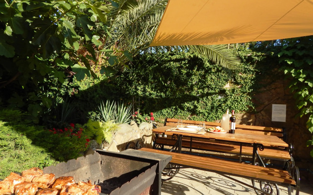 Region 86 Guest house