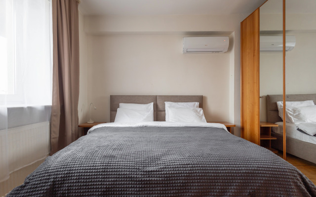 Квартира двухэтажная трешка с мансардой у метро Войковская. Гостемания