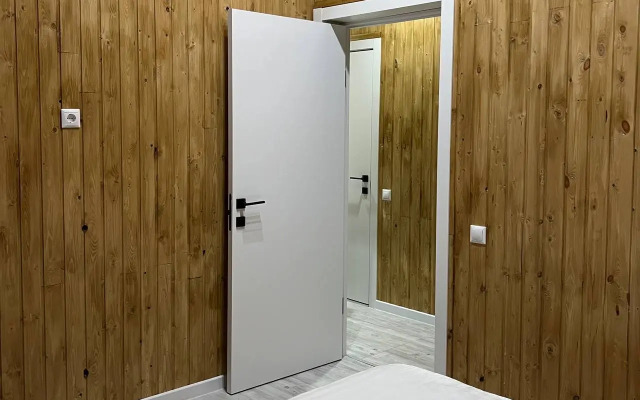 Частный дом Barn-House у леса с бассейном и банным чаном