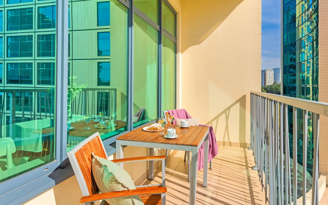 V AK Brevis Apartments
