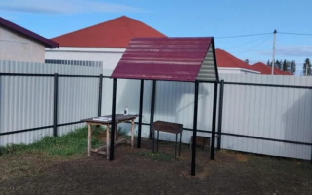 Na 3-M Lineynom Proyezde  Private House