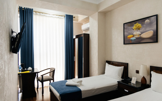 Ravan Hotel