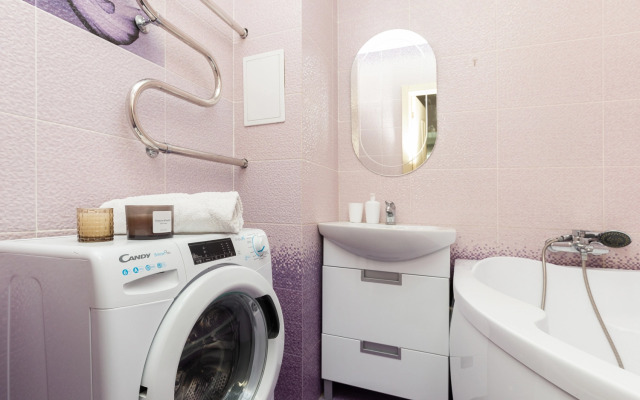 Sleepnsk Prostornaya Treshka Na 24 Etazhe Okolo Akvaparka Flat