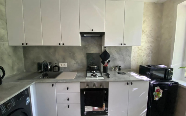S Zamiakulkasami Flat