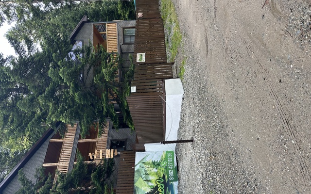 Arkhyzgreen Guest House