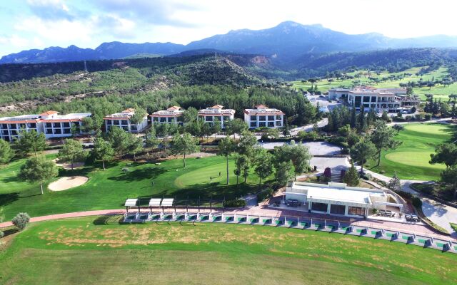 Korineum Golf & Beach Resort Hotel