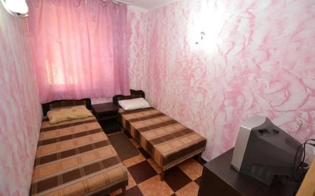 Dvukhkomnatnaya 1 Flat