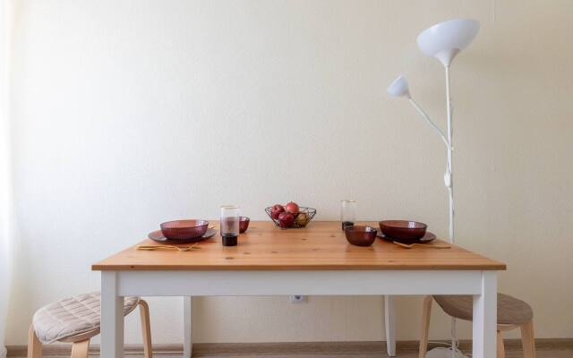 Na Rusanovskoy ulitse 18 Flat