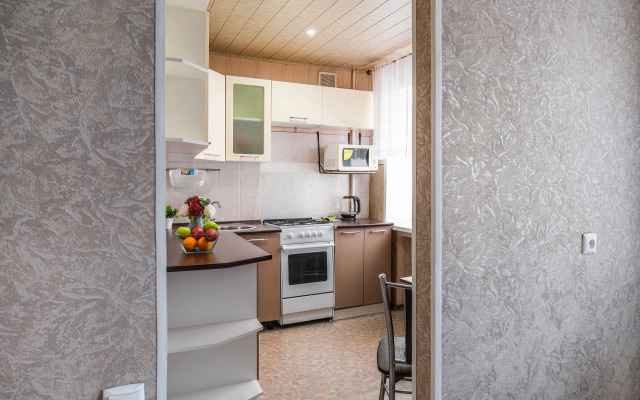 Апартаменты Двухкомнатные по Авиаторов 7