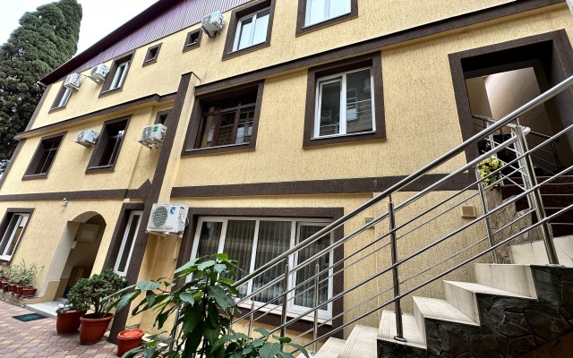 Viva Kameliya Guest House