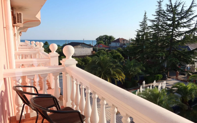 Dzhugelia Guest House