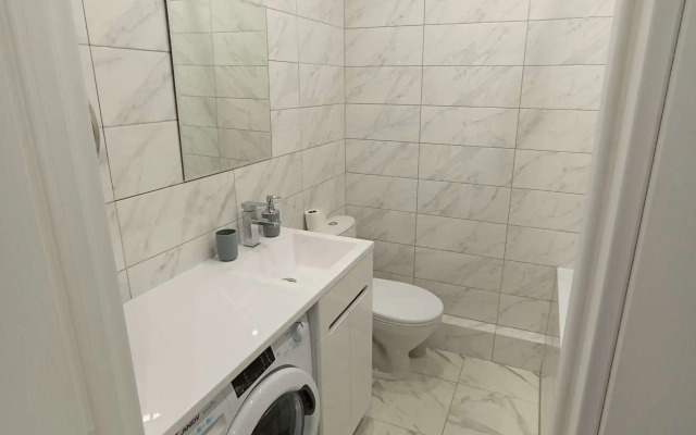 Na Vysotnoy ulitse 8 Flat