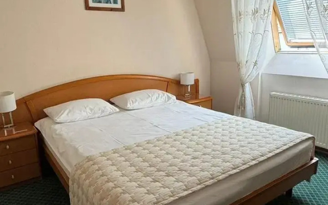 Mark Hotel