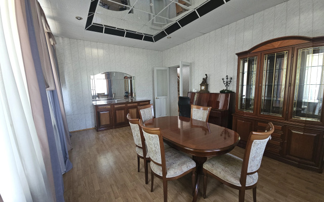 V Cherte Goroda Private house