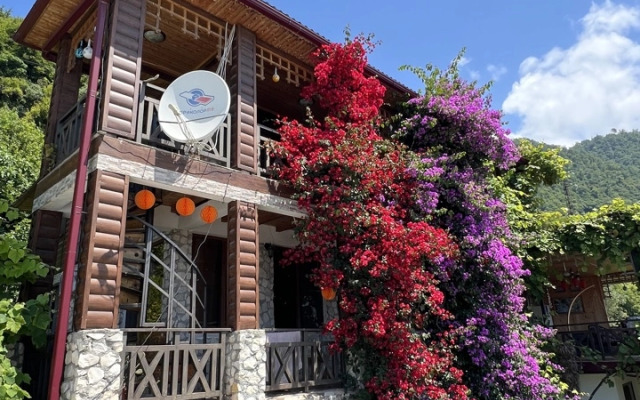 El Platano Guest House