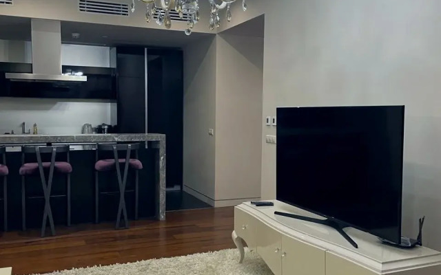 3-Kh Komnatnye V Bashne Oko Moskva Siti Apartment