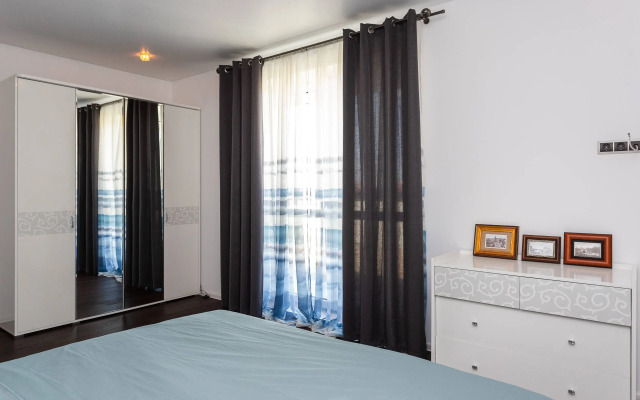 Flat 100м² U Morya