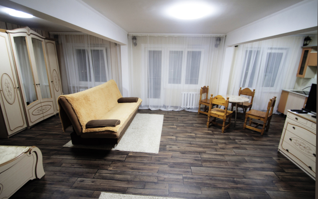 On Moskovsky Prospekt 8 Apartments