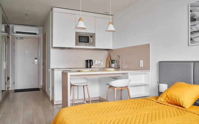 Апартаменты на проспекте Андропова 10