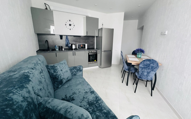 Na 24 Etazhe S Vidom Na Gorod Apartment