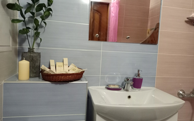 V Tikhom Meste Flat