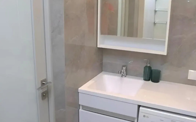 1-Komnatnaya v Hizhneimepetinskoy Buxte Flat