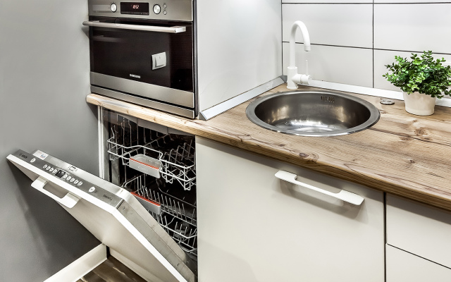 Апартаменты Grey Cardinal Sutki Life