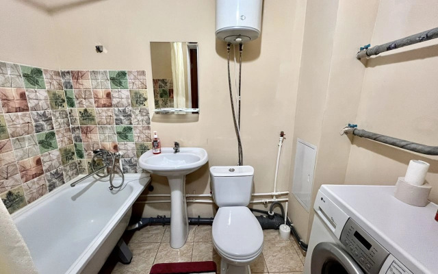 Na Ulitse Entuziastov 13 Flat