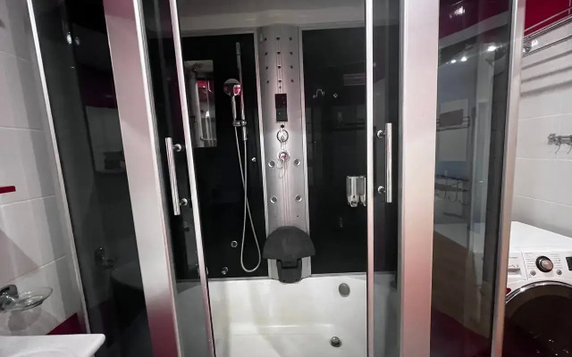 Na Ulitse Okulova 18 Flat