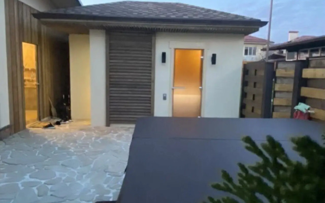 Na Ulitse Figurnoy 12/2 Private house