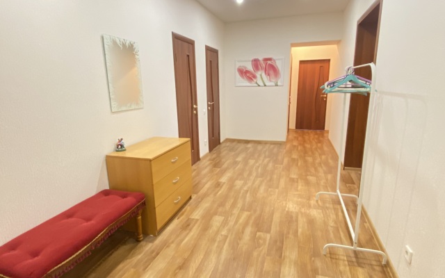 3 Komnatnaya Kvartira Naprotiv Akvaparka Flat
