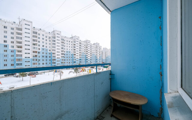 ryadom s Mntk im. Fedorova i Sk Zarya Flat