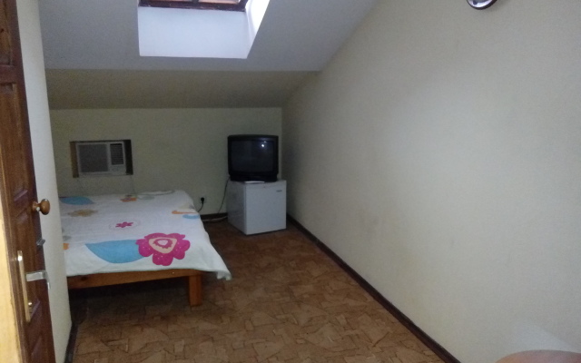 Na Morskoy Guest House