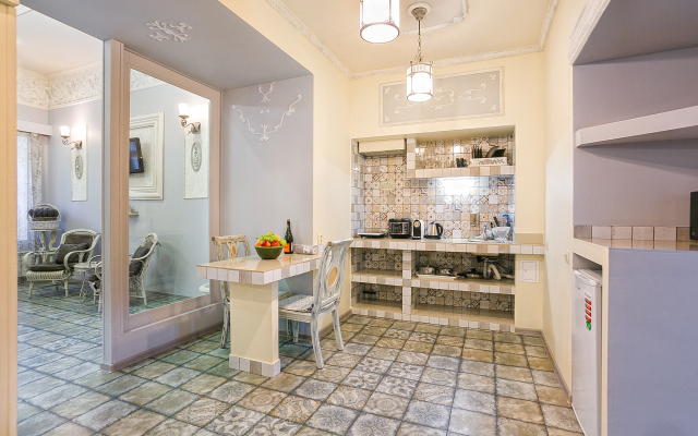 Апартаменты ДеЛюкс Прованс в Тавриде на набережной Ялты