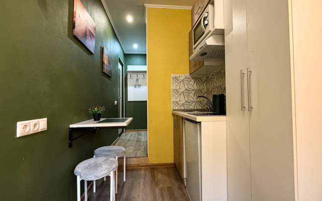 U Metro Filatov Lug fl1 Apartments