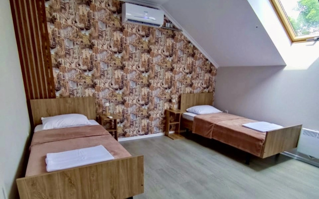 Prostornye i Komphortnye y Morya do 10 chelovek v H.Betta Apartments