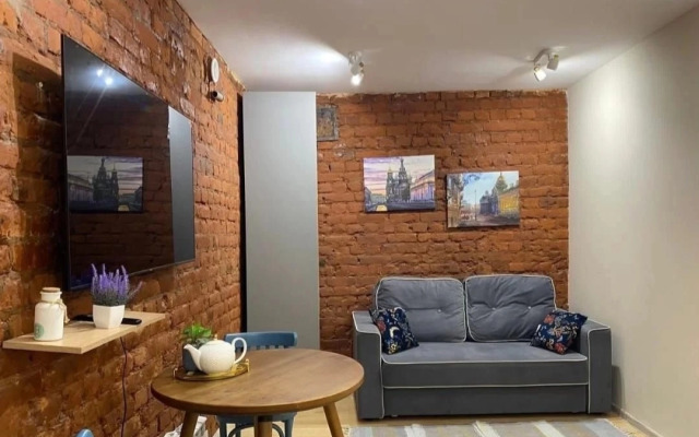 Апартаменты Шикарная евродвушка у метро в центре города